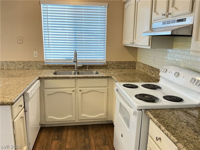 417 Shawna Place, Henderson, NV 89015