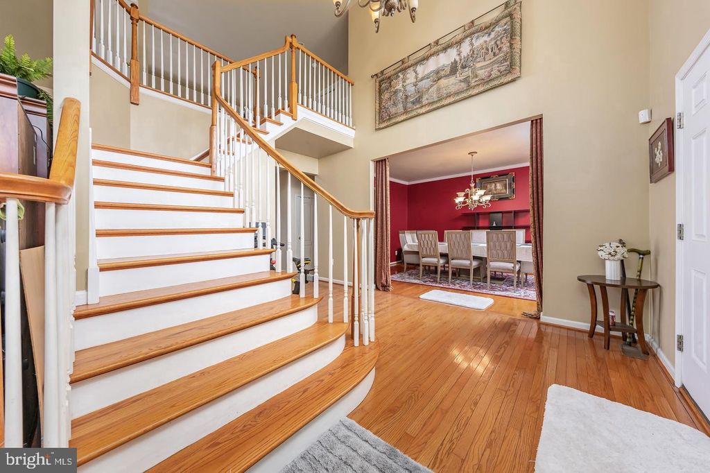 10 MORNING GLORY CIR, MULLICA HILL, NJ 08062 — photo 2