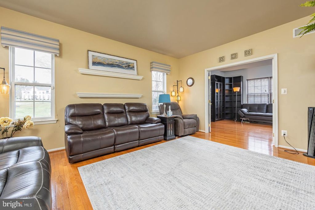 10 MORNING GLORY CIR, MULLICA HILL, NJ 08062 — photo 5