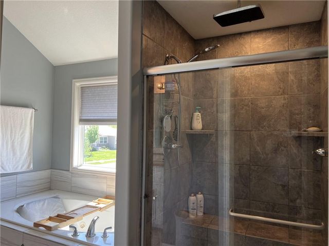 31715 W 171 Street, Gardner, KS 66030