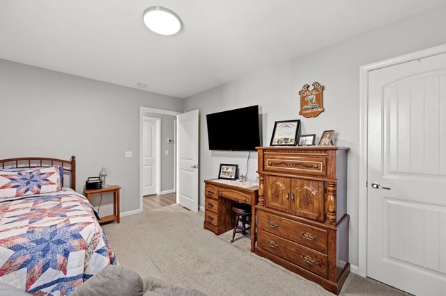 441 Middle Creek Way, Berea, KY 40403