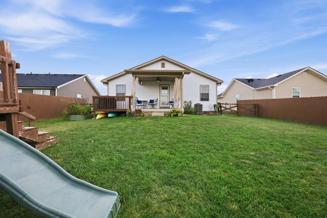 441 Middle Creek Way, Berea, KY 40403