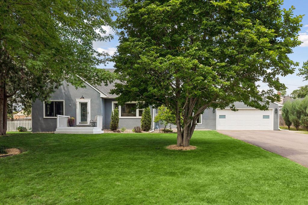 23495 Water Street, Hampton, MN 55031 — exterior