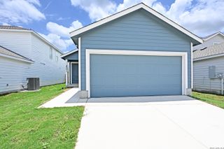 3771 MOON HILL RD, Marion, TX 78124