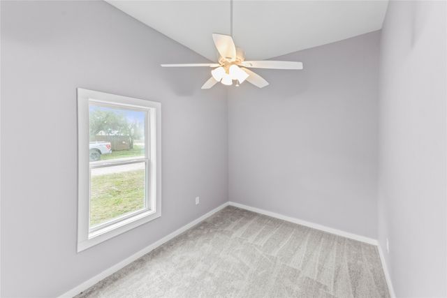 309 E Ross, Mart, TX 76664