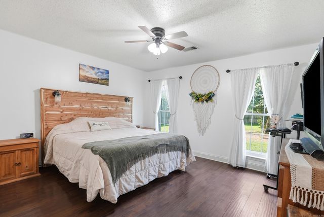 6 Mattison Dr, Vilonia, AR 72173