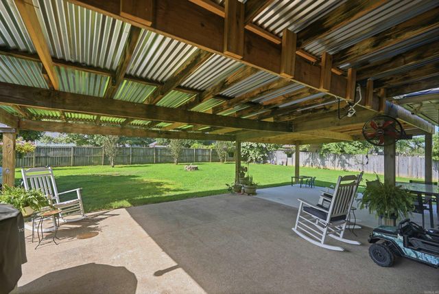 6 Mattison Dr, Vilonia, AR 72173