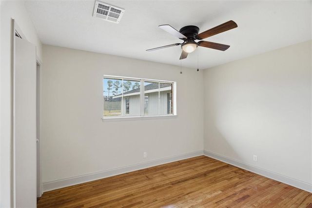 2032 18Th St Street, Lake Charles, LA 70601