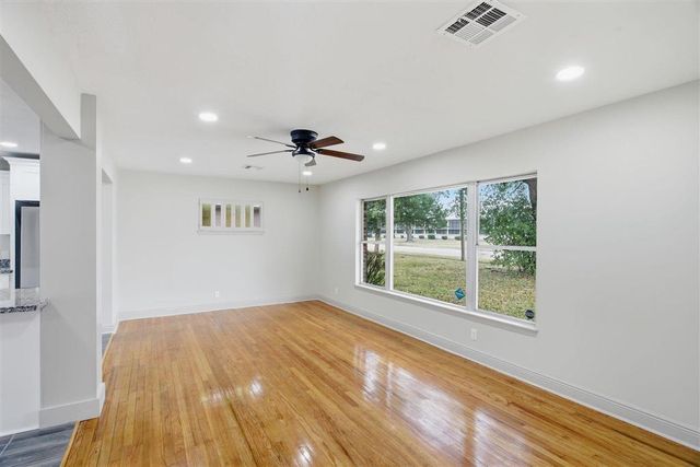 2032 18Th St Street, Lake Charles, LA 70601