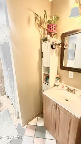 2509 E WILLETTA Street, Phoenix, AZ 85008