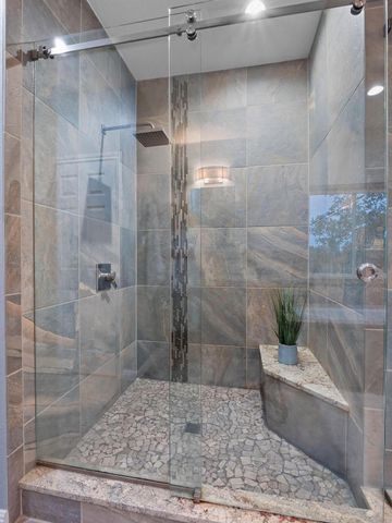 9402 Bluegrass DR, Austin, TX 78759