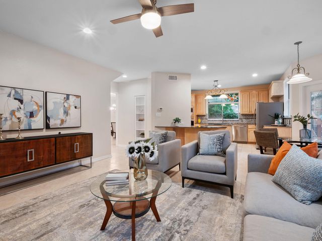 9402 Bluegrass DR, Austin, TX 78759