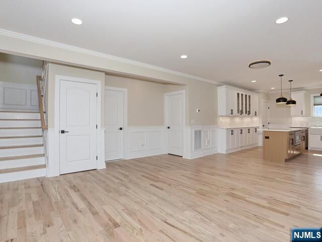 51 Pomona Avenue, Fair Lawn, NJ 07410