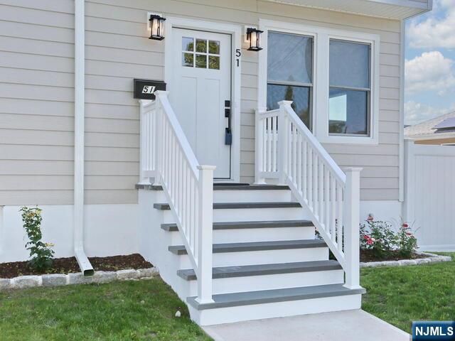 51 Pomona Avenue, Fair Lawn, NJ 07410