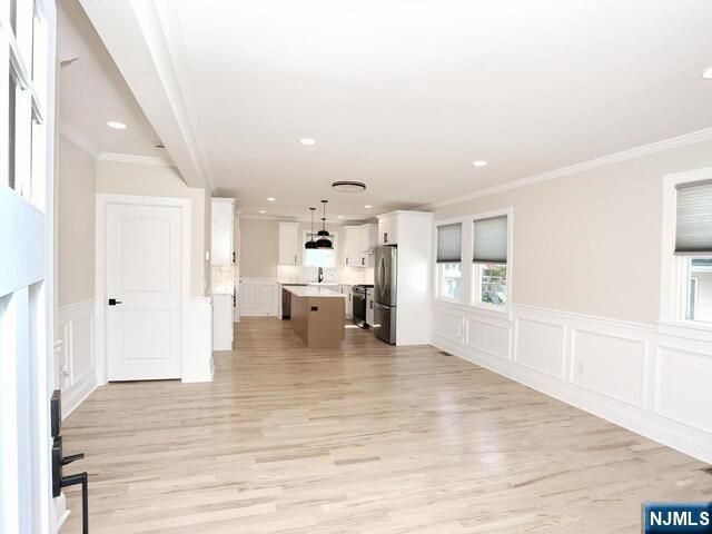 51 Pomona Avenue, Fair Lawn, NJ 07410