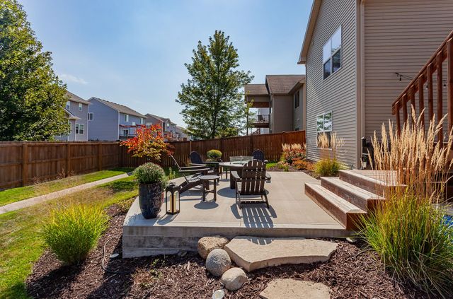 2115 SE Crabapple Court, Waukee, IA 50263