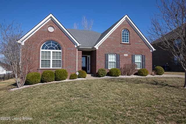 18003 Brightleaf Pl, Fisherville, KY 40023