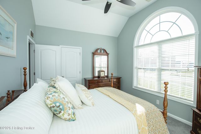 18003 Brightleaf Pl, Fisherville, KY 40023