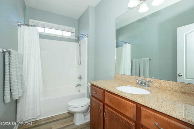 18003 Brightleaf Pl, Fisherville, KY 40023