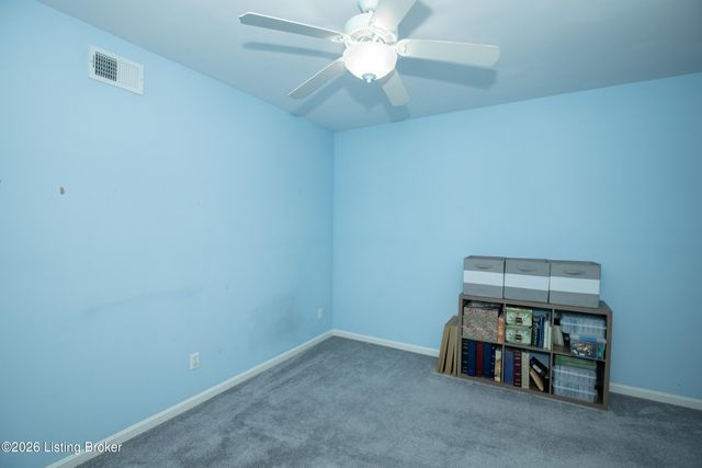 18003 Brightleaf Pl, Fisherville, KY 40023