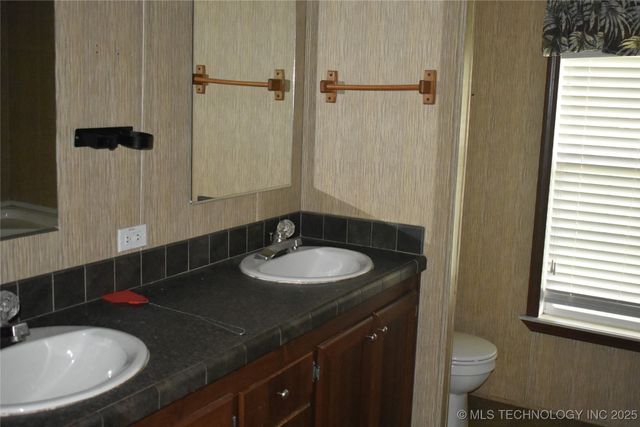 9976 Rattler Ridge, Kingston, OK 73439