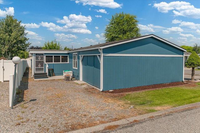 19029 E Boone Ave, Spokane Valley, WA 99016