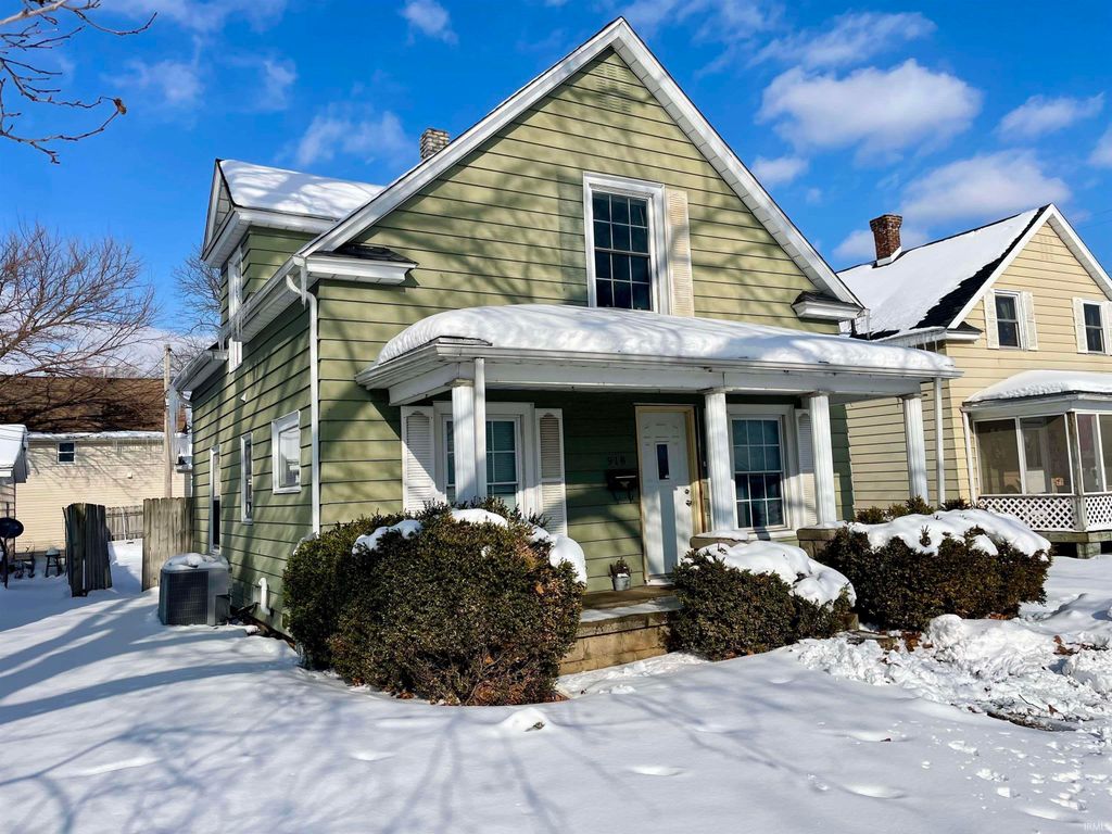 918 W 4th Street, Mishawaka, IN 46544