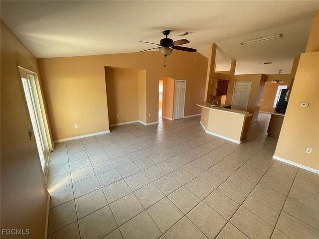2112 NE 1st ST, Cape Coral, FL 33909