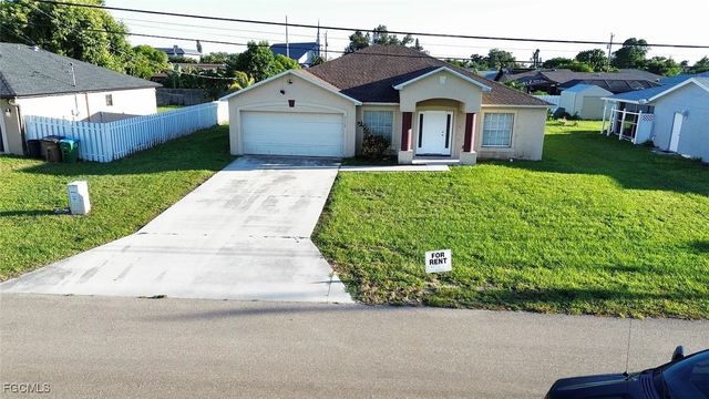 2112 NE 1st ST, Cape Coral, FL 33909