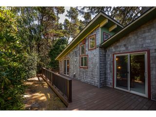 88179 3RD Ave, Florence, OR 97439