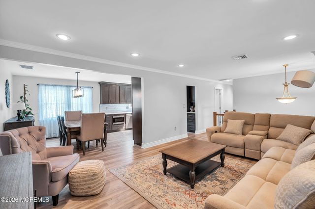 147 Clairmont Avenue, Belford, NJ 07718