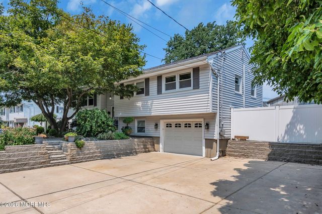 147 Clairmont Avenue, Belford, NJ 07718