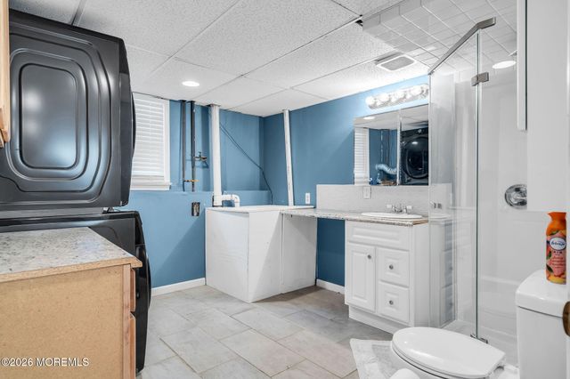 147 Clairmont Avenue, Belford, NJ 07718