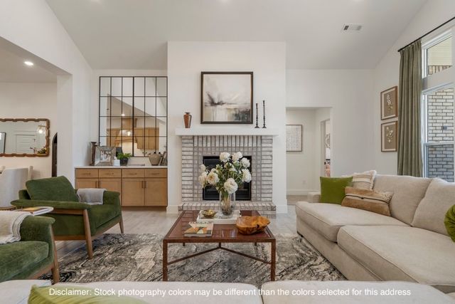 2011 Alba Drive, Centerton, AR 72719