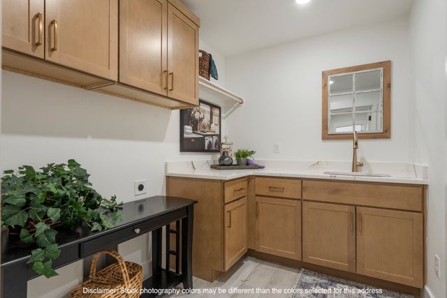 2011 Alba Drive, Centerton, AR 72719