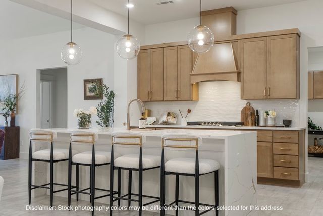 2011 Alba Drive, Centerton, AR 72719