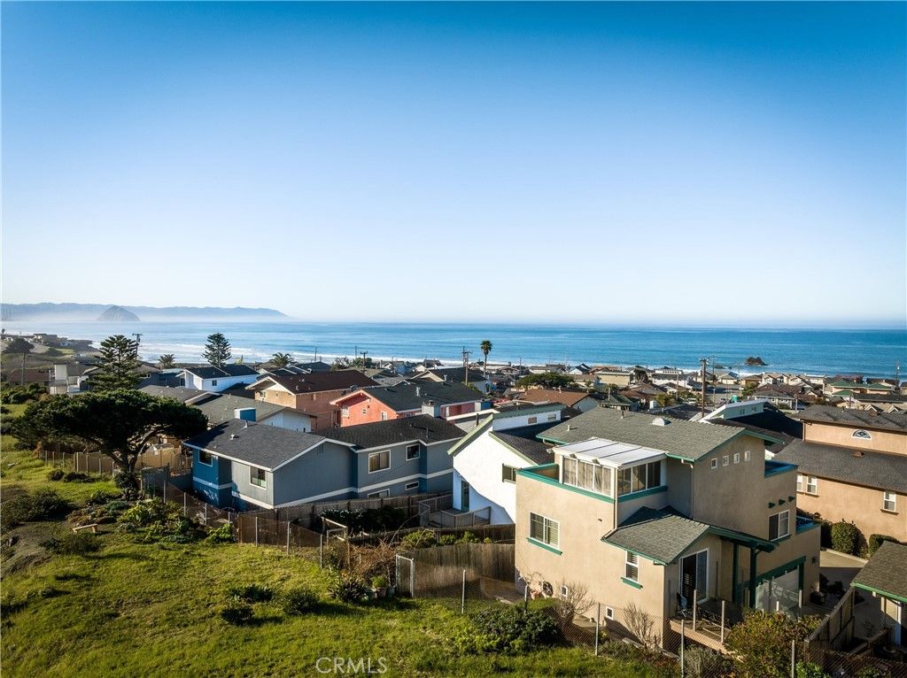 Image 33 of property listing at 1939 Circle Drive, Cayucos, CA 93430