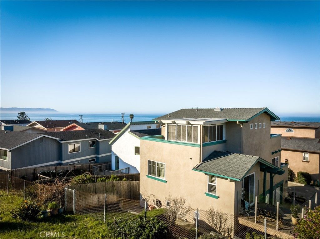 Image 34 of property listing at 1939 Circle Drive, Cayucos, CA 93430