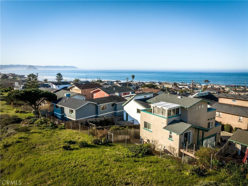 Image 35 of property listing at 1939 Circle Drive, Cayucos, CA 93430