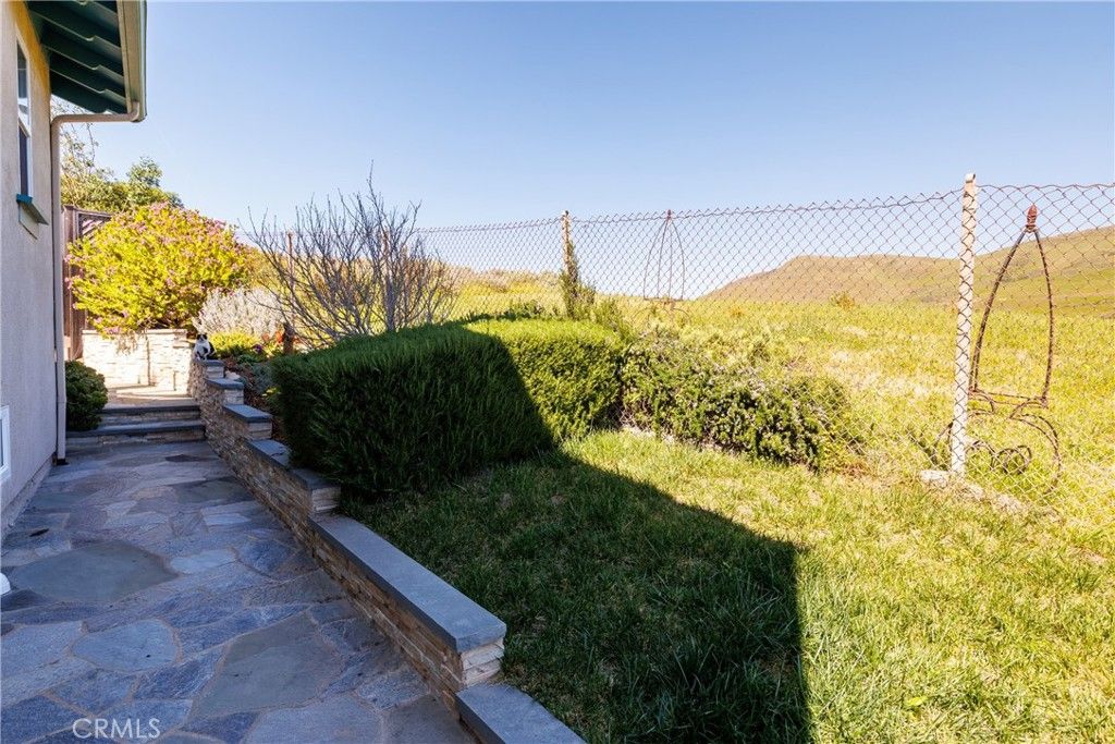 Image 40 of property listing at 1939 Circle Drive, Cayucos, CA 93430