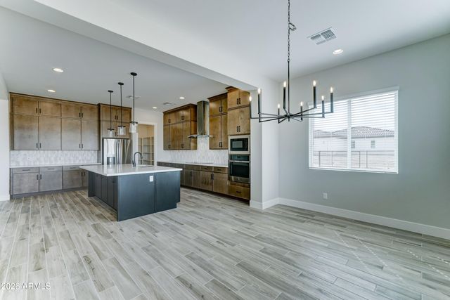 4029 W SILVERDALE Road, San Tan Valley, AZ 85144