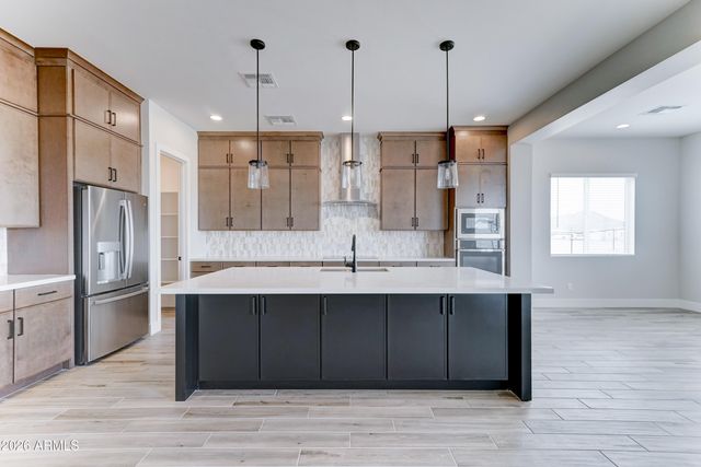 4029 W SILVERDALE Road, San Tan Valley, AZ 85144