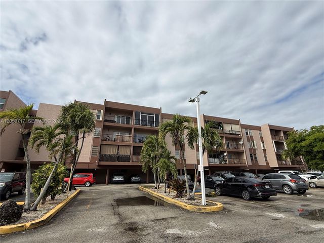 1900 W 68th Street B203, Hialeah, FL 33014