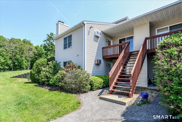 92 Beard Drive 92, New Milford, CT 06776