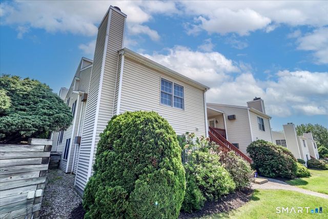 92 Beard Drive 92, New Milford, CT 06776