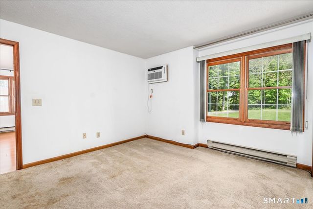 92 Beard Drive 92, New Milford, CT 06776