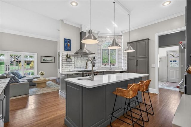 13118 Lamar Avenue, Overland Park, KS 66209