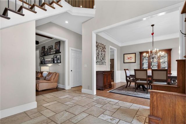 13118 Lamar Avenue, Overland Park, KS 66209