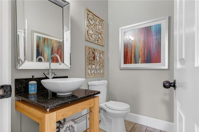 13118 Lamar Avenue, Overland Park, KS 66209