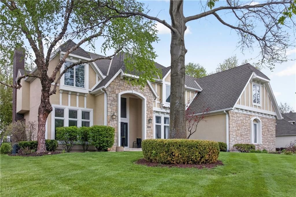 13118 Lamar Avenue, Overland Park, KS 66209